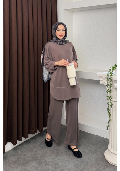 Mihran Butik Kalina Model İthal Pike Kumaş Cep Detaylı Kadın Takım Kahverengi