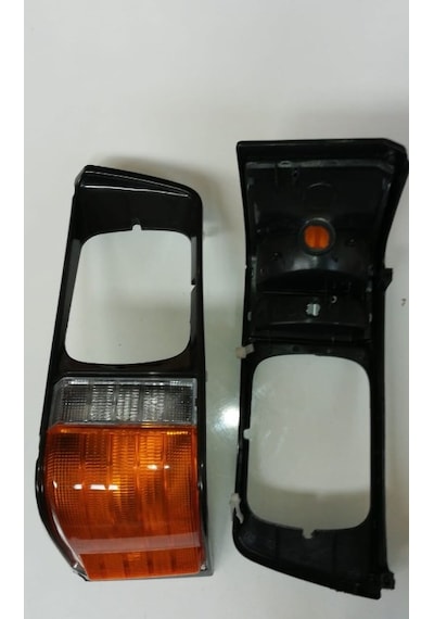 Mitsubishi L300 Sağ Sinyal Çerçeveli 1993-1998