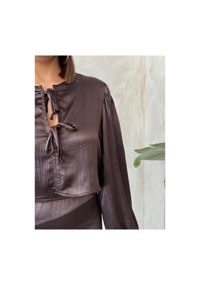 Verymoda Kraşlı Saten Önden Bağlamalı Bluz F1916 Kahve