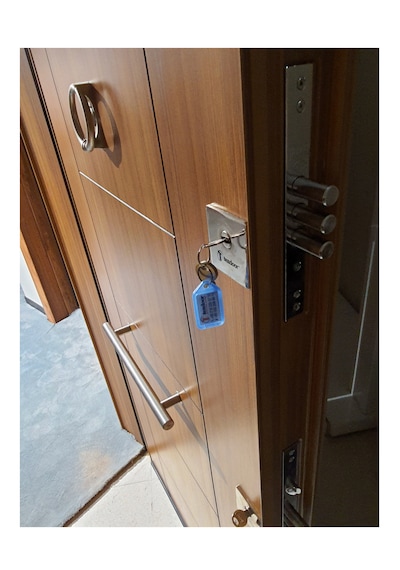 Çelik Kapı Modelleri Eskitme Kasa Düz Model Daire Kapısı Sağ 1