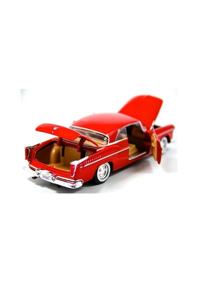 Kırmızı 1955 Chrysler Model Araba