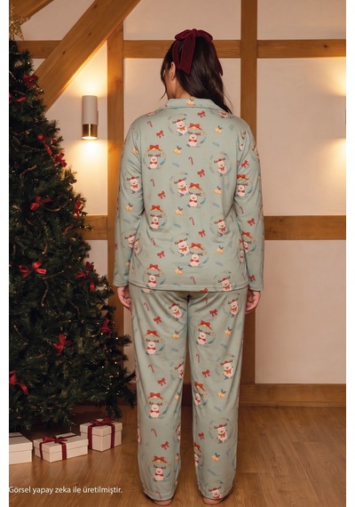 Siyah İnci Yeşil Yılbaşı Temalı Termal Kumaşlı Ultra Soft Yumuşak Büyük Beden Battal Boy Düğmeli Örme Pijama Takımı 26226530