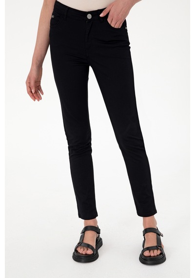 U.S. Polo Assn. Kadın Siyah Toothpick Fit Kanvas Pantolon 50299110-VR046