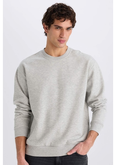 DeFacto Oversize Geniş Kalıp Bisiklet Yaka Kalın Basic Düz Sweatshirt E5955AX24WNGR384 Gri DeFacto Oversize Geniş Kalıp Bisiklet Yaka Kalın Basic Düz Sweatshirt E5955AX24WNGR384 Gri
