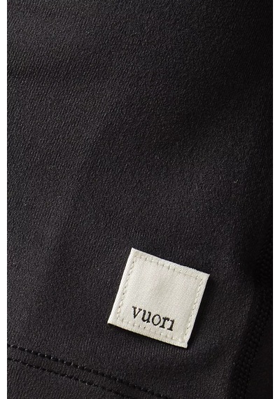Vuori Dreamknit Halo Essential Üst, Hafif & Yumuşak, Günlük Ve Aktif Kullanım Siyah