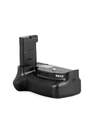 Nikon D5500- D5600 için Meike Battery Grip