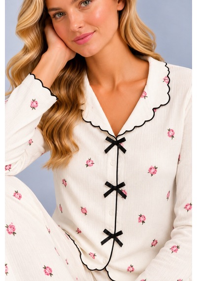 Pijamask Kadın Desenli Fiyonk Detaylı Düğmeli Uzun Kollu Müslin Pijama Takımı Ekru