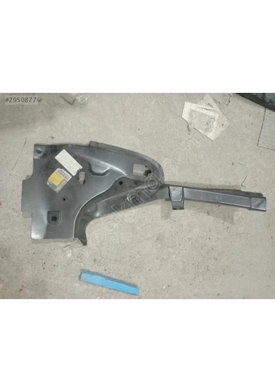 Renault Clio 1998-2007 Arka Stop Yuva Sacı Sağ Oem No: 7751708267