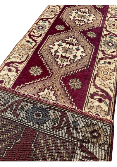 El Dokuma Sıfır Uşak Halısı 78x330 Yolluk Kök Boya Yün Mor Halı