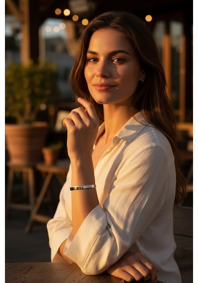 Beyaz Altın Çivili Model Kelepçe