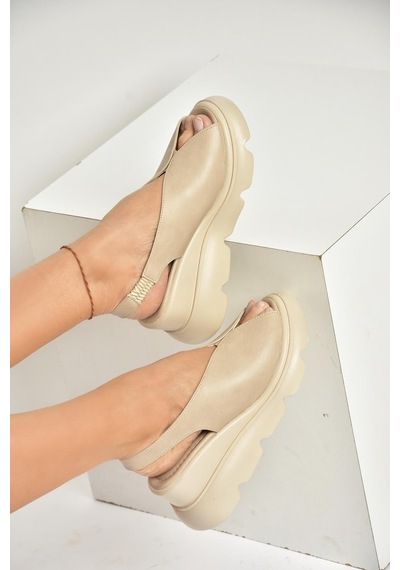 Fox Shoes U312255009 Ten Kalın Tabanlı Kadın Sandalet Ten-suni Deri Ten Rengi
