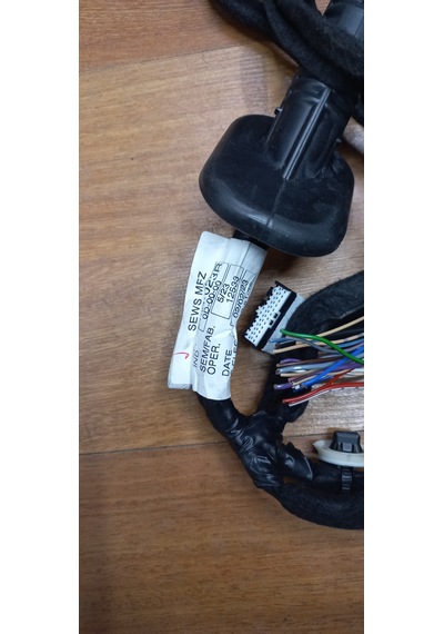 Ürün Detayı Renault Clio 5 Sol Arka Kapı Tesisatı 241271471r Ser