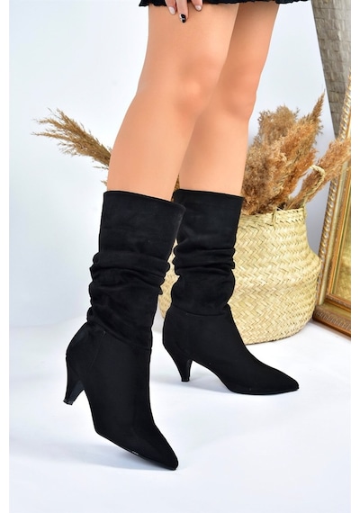 Fox Shoes Siyah Süet Kısa Topuklu Büzgülü Kadın Bot L404810602