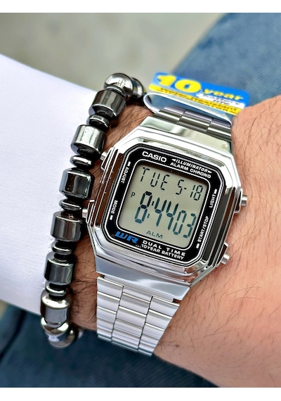 Casio Kare Dijital   Klasik Erkek Kol Saati + Bileklik Hediyeli Nda89