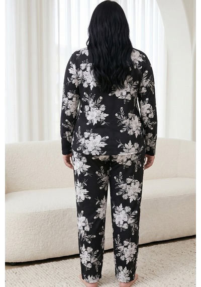 Siyah İnci Düğmeli Pamuklu Likralı Büyük Beden Battal Boy Örme Pijama Takım 26240930 Çok Renkli Siyah İnci Düğmeli Pamuklu Likralı Büyük Beden Battal Boy Örme Pijama Takım 26240930 Çok Renkli
