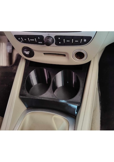 Renault Megane 3 İçin Özel Üretim Bardak Tutucu. Siyah