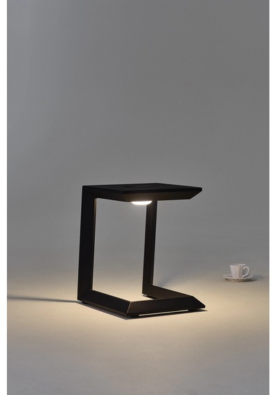 Jotex Solo Led Solar Sehpa Ip65, 12 Led, Usb Şarjlı, 48 Cm Yükseklik, Dış Mekan Alüminyum Masa Siyah