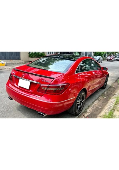 Mercedes E W207 Bagaj Üstü Spoiler Parlak Siyah Spoyler Plastik İthal 2009-2016