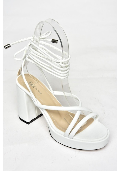 Fox Shoes S282620509 Beyaz Kalın Topuklu Bağlamalı Kadın Ayakkabı Beyaz