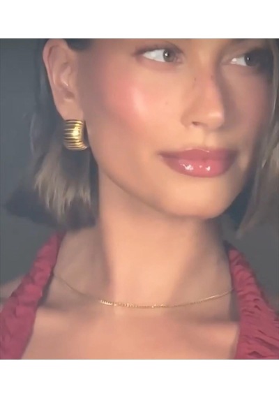 Çelik Tırtıklı Küpe Gold