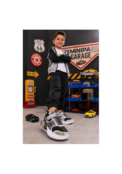 Minipa Garage Gümüş Erkek Çocuk Garaj Tabanlı Çift Metal Arabalı Ortopedik Spor Ayakkabı