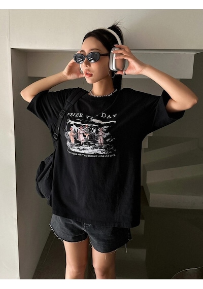 Flood Of Style Kadın Siyah Seize The Day Baskılı Oversize T-shirt