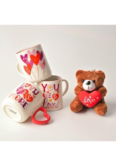 Ayıcık Peluş Anahtarlıklı Porselen Kupa Seti - 380 Ml Kutulu Hediye - 4 Farklı Modelden Biri Sürpriz/asorti - Sevimli Ayı Figürlü Bardak Ve Anahtarlık Beyaz - Çok Renkli