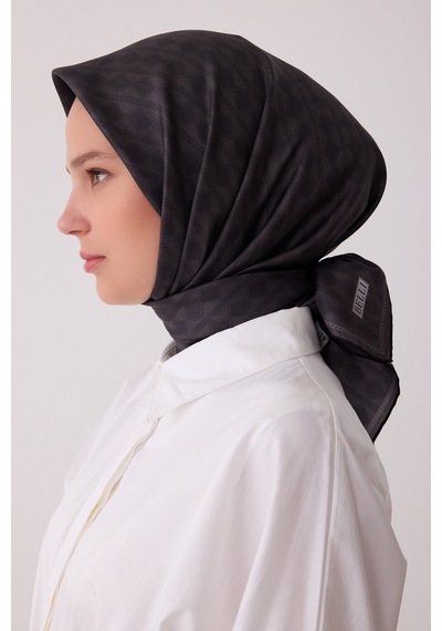 Belli Geometrik Desen %100 Twill İpek Eşarp Be25 Gri
