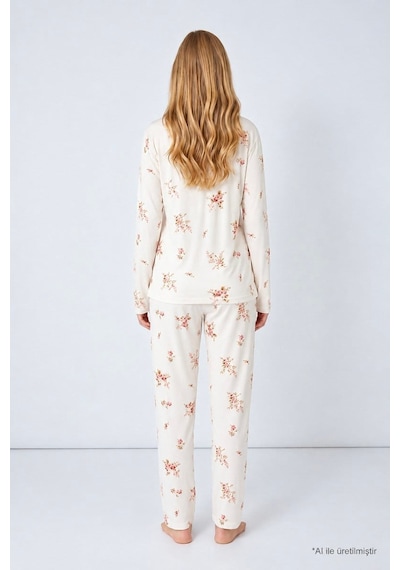 Cottonill Krem Çiçek Desenli Yumuşak Dokulu Gömlek Yaka Düğmeli Uzun Kollu Kadın Pijama Takımı
