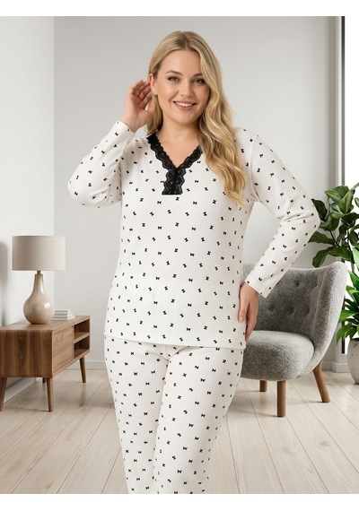 Kadın Büyük Beden Uzun Kollu Desenli Dantel Detaylı Kaşkorse Kumaş Pijama Takımı Beyaz Kurdele