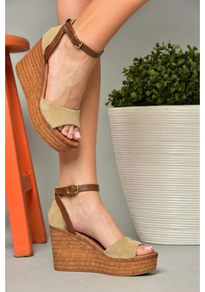 Fox Shoes Y996559102 Vizon Dolgu Topuklu Kadın Ayakkabı