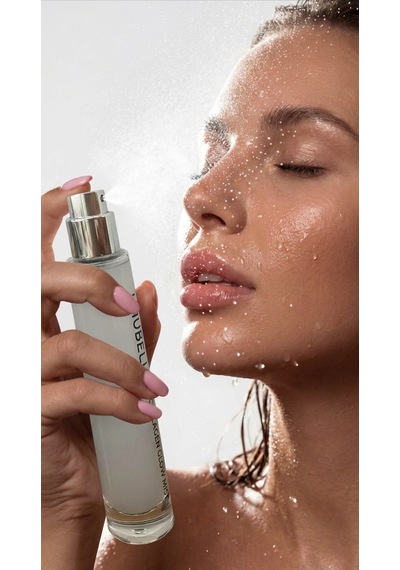 Collagen Flow Milk Sprey Aydınlık Ve Dolgun Görünüm