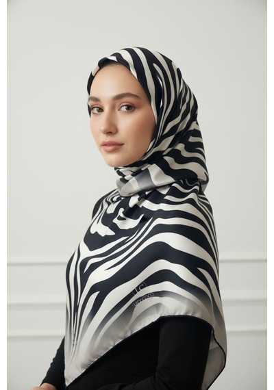 Lady Coco Zebra Desenli Dijital Baskı Rayon Eşarp Krem