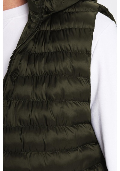 Tudors Erkek Slim Fit Dar Kesim Astarlı Rüzgar Geçirmez Cepli Haki Çıkarılabilir Kapüşonlu Şişme Yelek-32083 Haki Tudors Erkek Slim Fit Dar Kesim Astarlı Rüzgar Geçirmez Cepli Haki Çıkarılabilir Kapüşonlu Şişme Yelek-32083 Haki