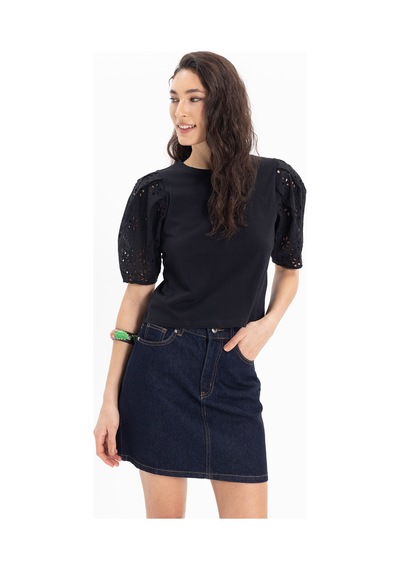 Tudors Kadın Slim Fit Dar Kesim Pamuk Kısa Kollu Bisiklet Yaka Siyah Tişört-50315 Beyaz L