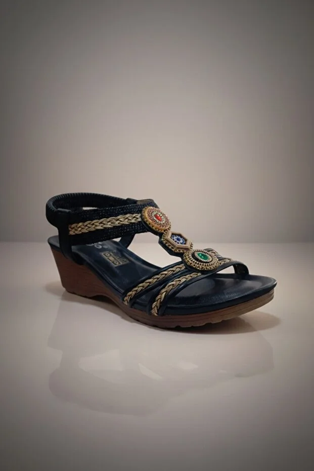 Guja 26y241-1 Kadın Taşlı Dolgu Topuklu Günlük Comfort Sandalet Siyah