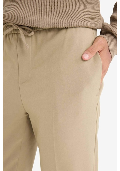 DeFacto Yazlık Kumaş Jogger Pantolon Beli Bağcıklı Lastikli Düz Paça Cepli Her Yöne Esneyen A9943AX25SPBG315