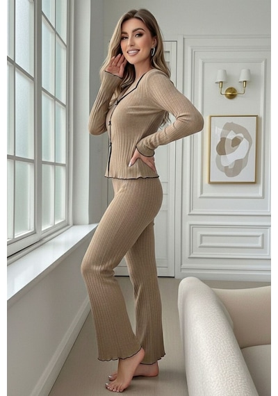 Bella Notte Bej Fiyonk Detaylı Uzun Kollu Pijama Takımı