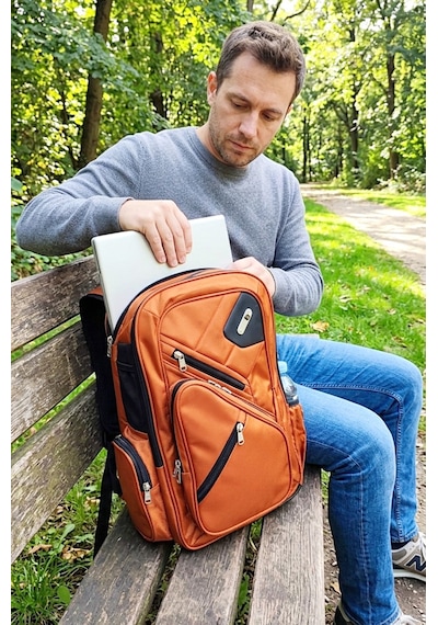 Ful - Dean 17" Koyu Turuncu Gündelik Seyahat Unisex Laptop Sırt Çantası