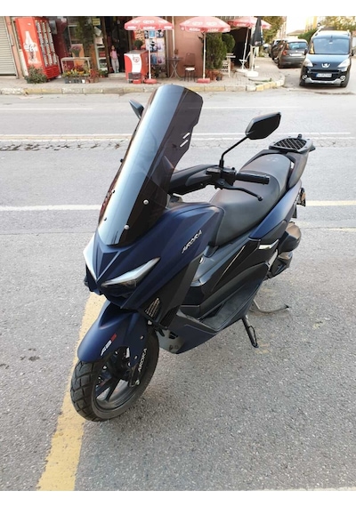 Motocam Arora Max T Ön Cam 2022-2026 Model 55cm Siyah Renkli 4mm Kısa