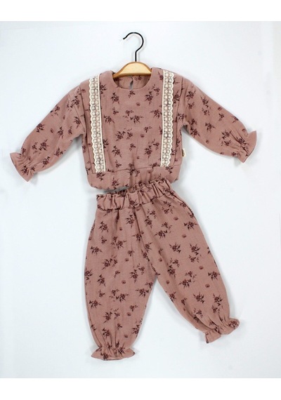 Babyhola Dantel Detaylı Çiçek Desenli Müslin Bayramlık Kız Bebek Takım Üst Ve Pantolon İkili Set 2009 Bordo Babyhola Dantel Detaylı Çiçek Desenli Müslin Bayramlık Kız Bebek Takım Üst Ve Pantolon İkili Set 2009 Bordo