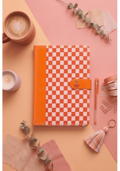 Defteri Kirazlı Turuncu Defter Magnetli Kapak Not Defteri & Ajanda A5 - 96 Sayfa - Çizgili
