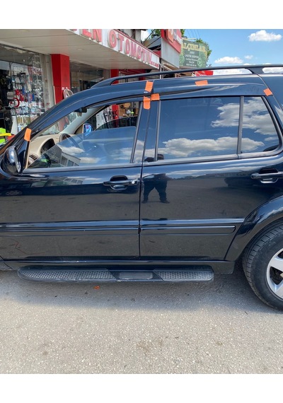 MKM Mercedes ML 320 2005 Model ve Üzeri 4'lü Mugen Cam Rüzgarlığı
