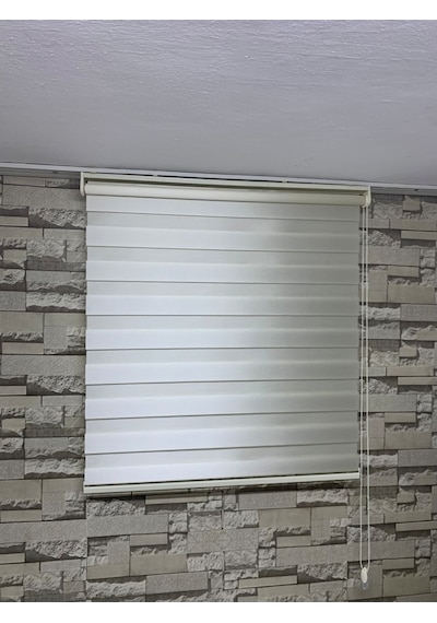 Acık Krem Zebra Stor Perde Tüm Ölçülerde Acık Krem Zebra Stor Perde Tüm Ölçülerde