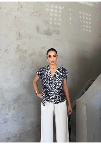 Defymoda Leopar Desen Yandan Bağlama Detaylı Bluz - Gri Gri