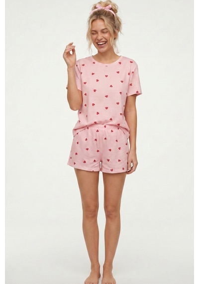 Siyah İnci İnce Soft Örme Mevsimlik Şortlu Pijama Takımı 8045 Pembe Ekose Kalp Siyah İnci İnce Soft Örme Mevsimlik Şortlu Pijama Takımı 8045 Pembe Ekose Kalp