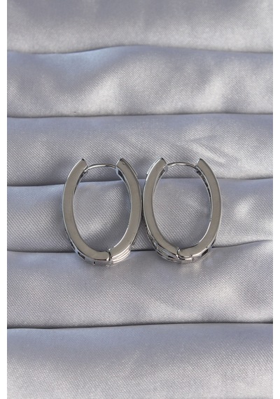 Pirinç Gümüş Renk Zirkon Taşlı Oval Model Küpe Altın