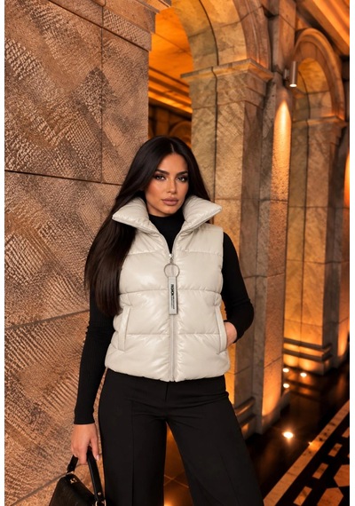 Elora Atelier Dik Yaka Fermuarlı Mat Deri Şişme Yelek Bej