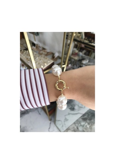Vıp Gold Kilit Detaylı Beyaz Bileklik