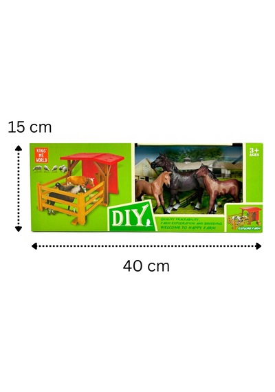 At Ailesi Ve Padokları - 3 Adet Oyuncak At Ve Çitler - Çiftlik Hayatı Hayvan Figür Oyun Seti 01